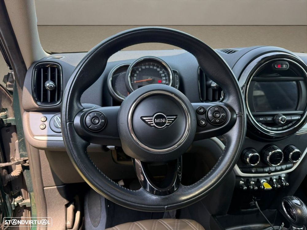 MINI Countryman Cooper SE ALL4 Auto - 10