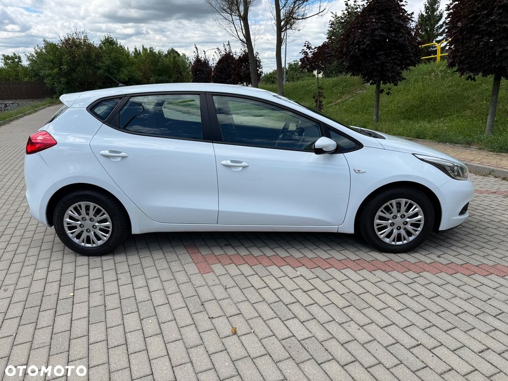 Kia Ceed 1.4 M - 12