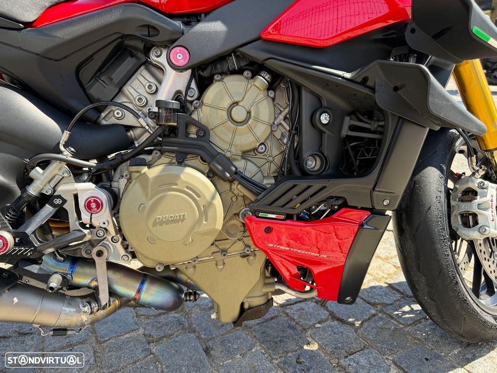 Ducati Streetfighter V4S - 13