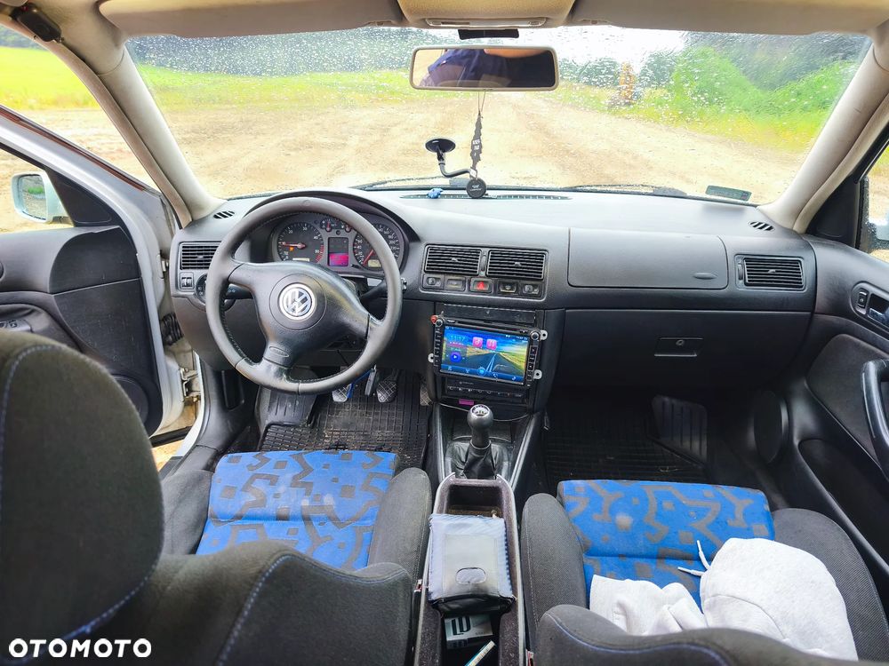 Volkswagen Golf 1.9 TDI - 14