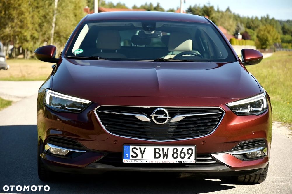 Opel Insignia - 12