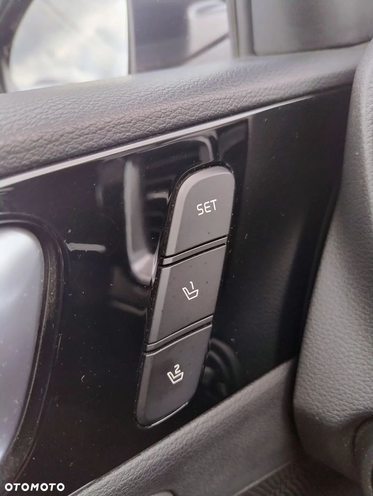 Kia XCeed 1.4 T-GDI XL DCT - 28