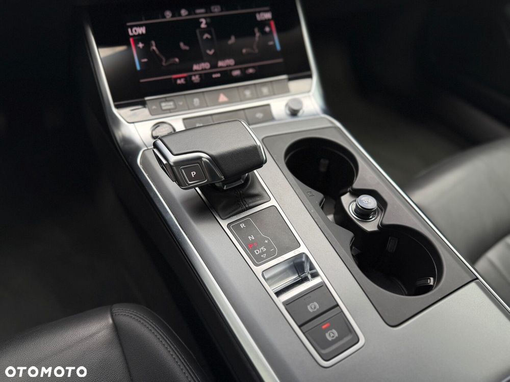Audi A6 Allroad - 22