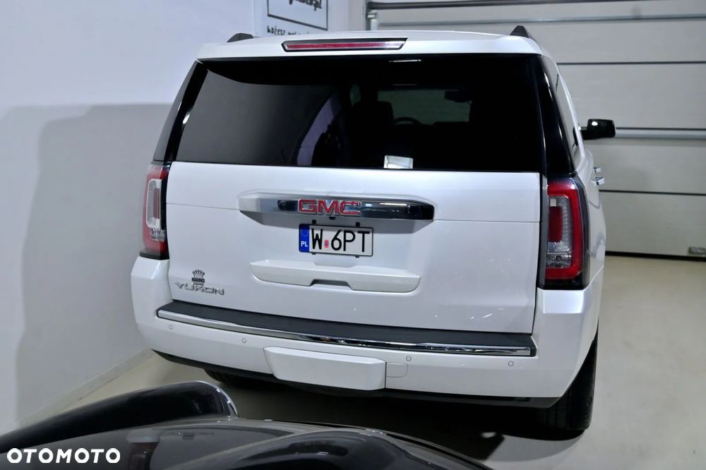 GMC Yukon - 10