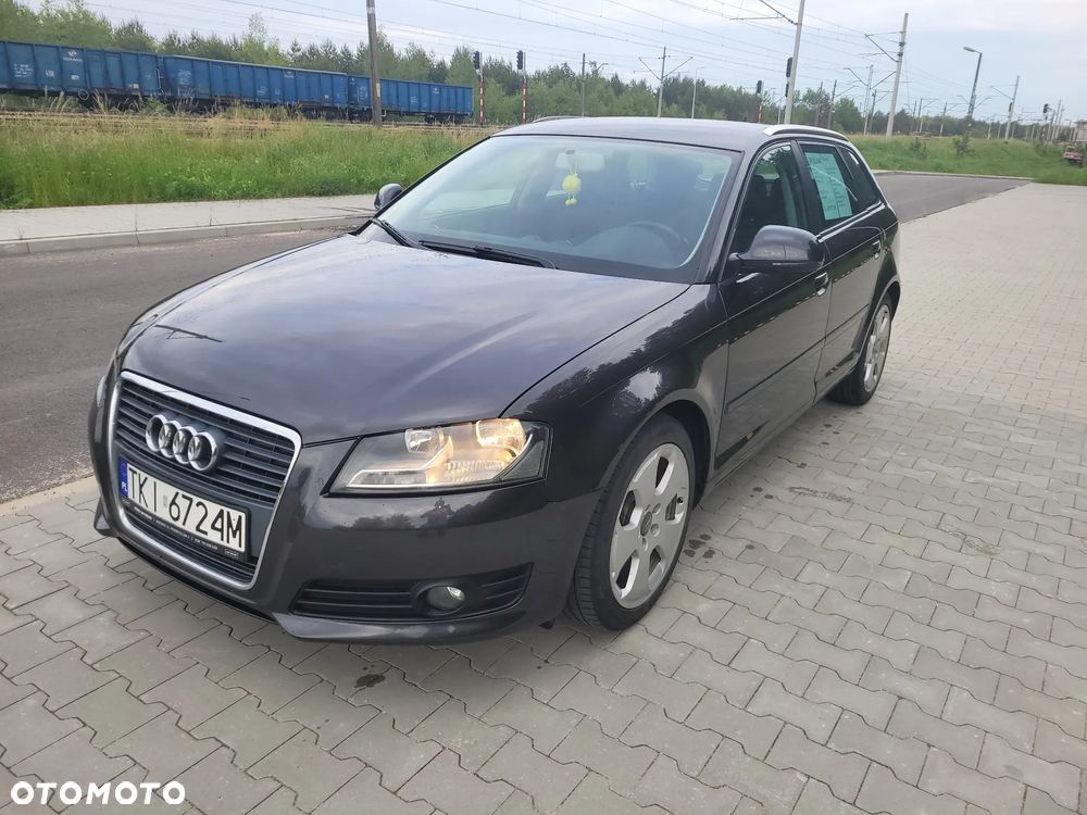 Audi A3 Sportback 2.0 TDI DPF Ambition - 1