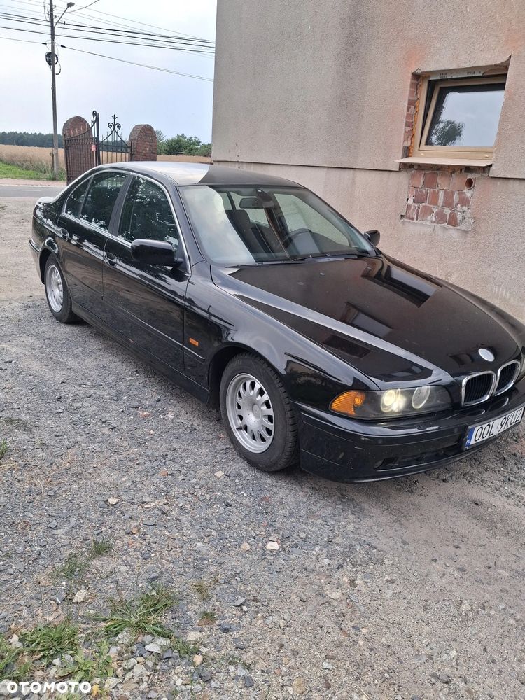 BMW Seria 5 520i - 1