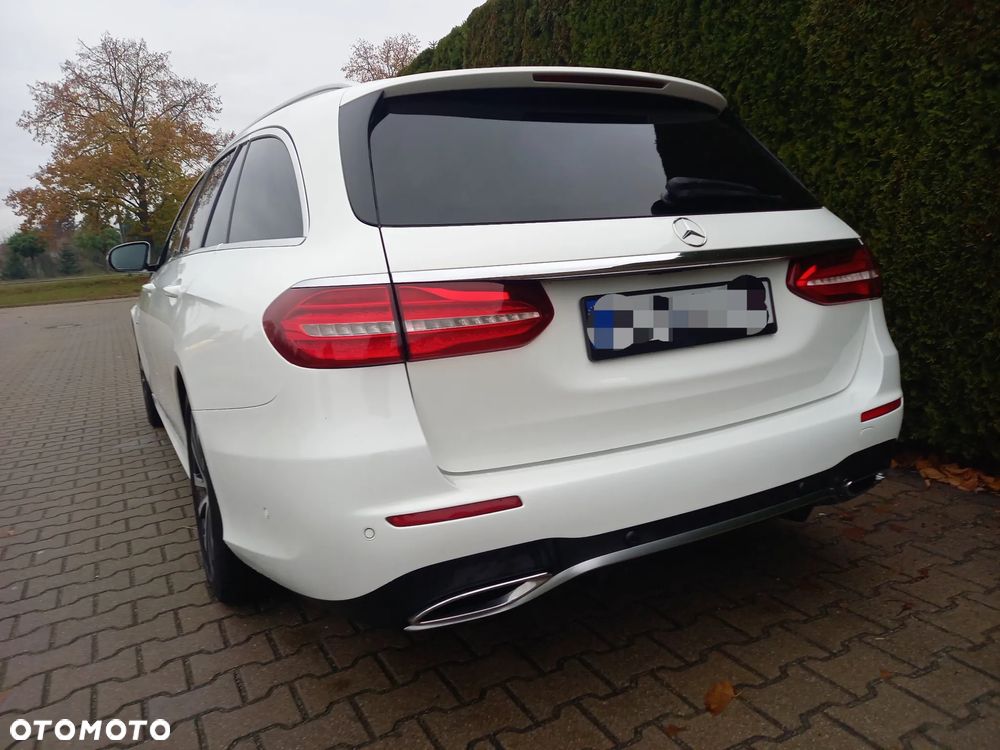 Mercedes-Benz Klasa E 300 d 9G-TRONIC AMG Line - 14