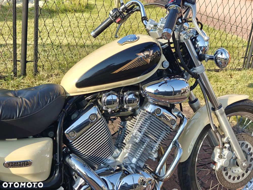 Yamaha XV - 13