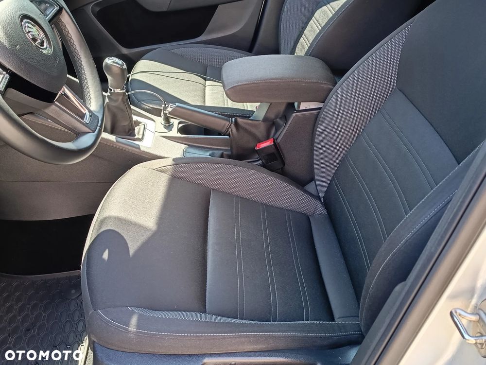 Skoda Octavia 1.6 TDI SCR Ambition - 33