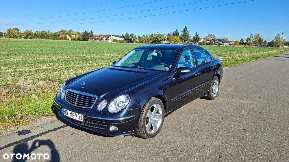 Mercedes-Benz Klasa E - 28