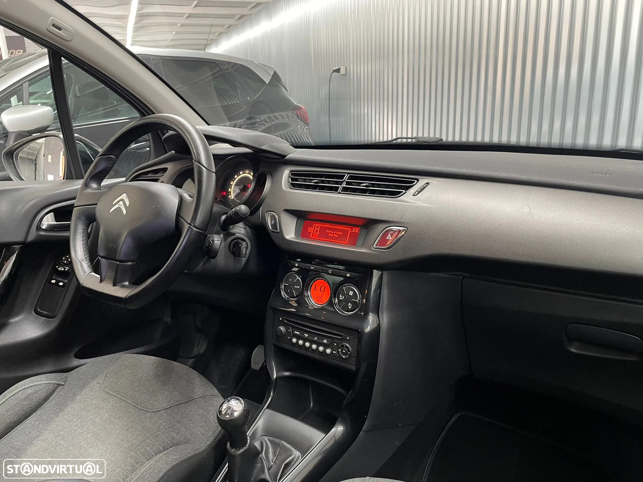 Citroën C3 1.2 PureTech Collection - 14