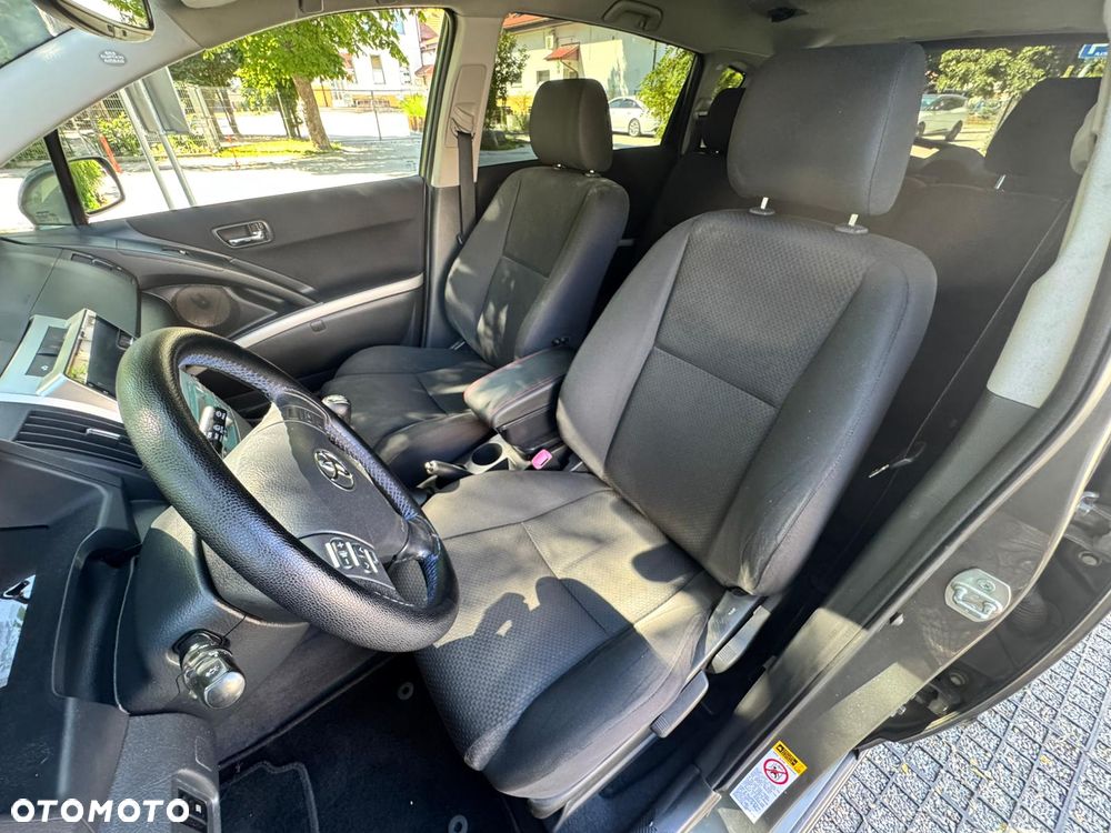 Toyota Corolla Verso 1.6 Terra 7os - 14