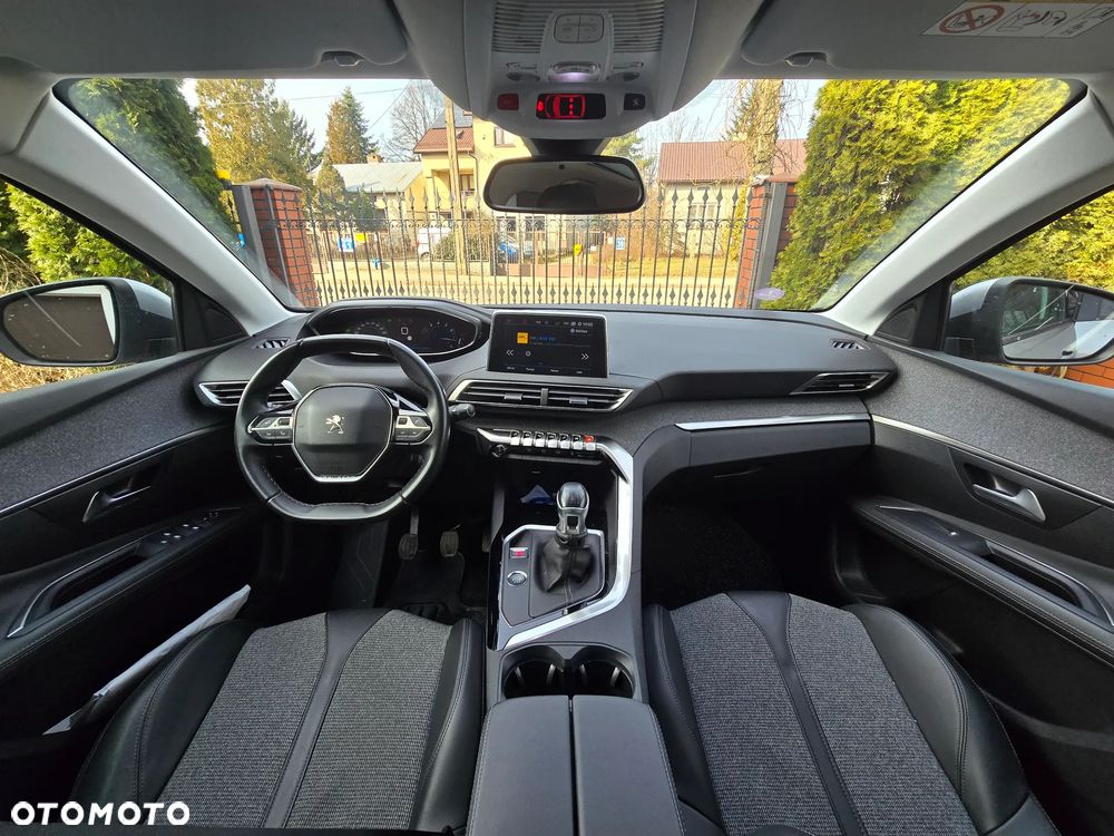 Peugeot 3008 PureTech 130 Stop & Start GPF Allure - 7