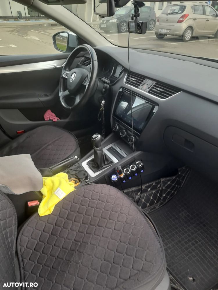 Skoda Octavia Combi 1.6 TDI Classic - 7