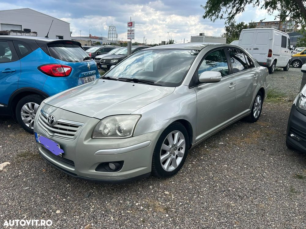 Toyota Avensis 1.8 Executiv - 6
