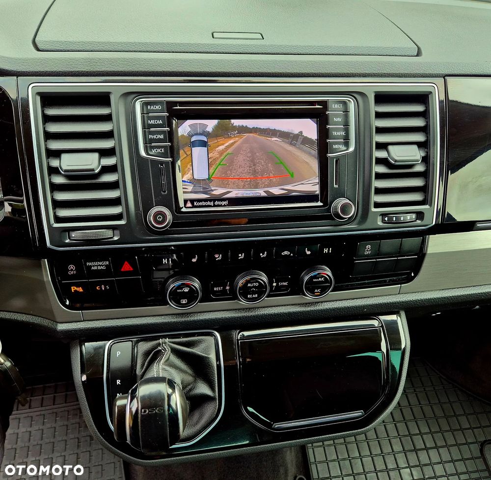 Volkswagen Multivan 2.0 BiTDI L1 Business 4Motion DSG - 21