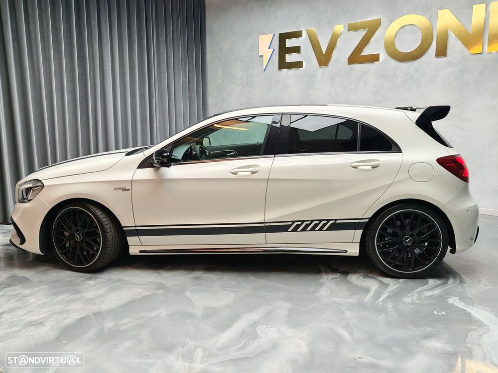 Mercedes-Benz A 45 AMG 4Matic Speedshift 7G-DCT - 4