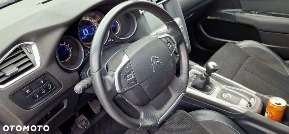 Citroën C4 PureTech 130 Stop&Start SHINE - 19