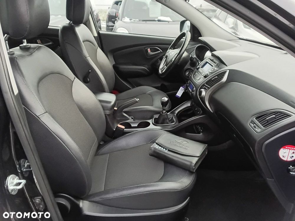 Hyundai ix35 - 11