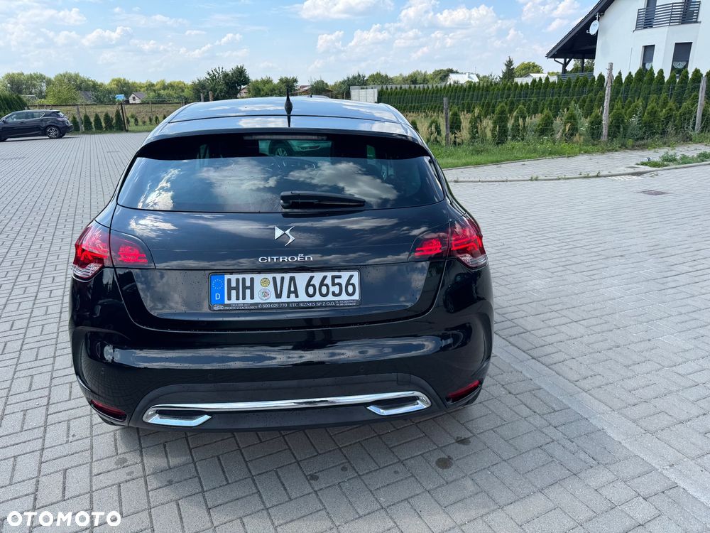 Citroën DS4 BlueHDi 120 S&S Chic - 9