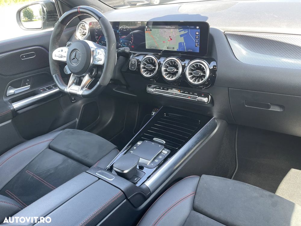 Mercedes-Benz GLA AMG 35 4MATIC AMG Speedshift DCT 8G - 30