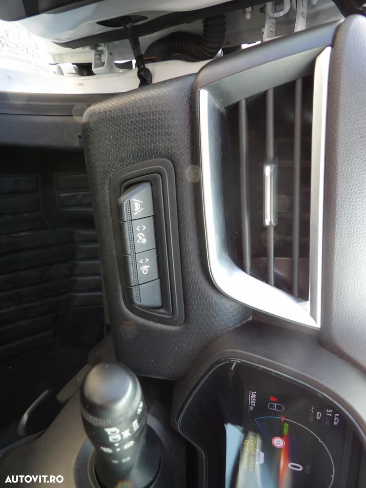 Renault Clio - 12
