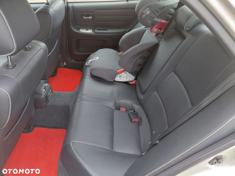 Lexus IS 200 Prestige - 16