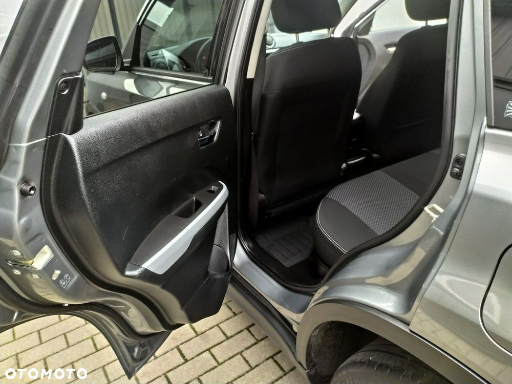 Suzuki Vitara - 21