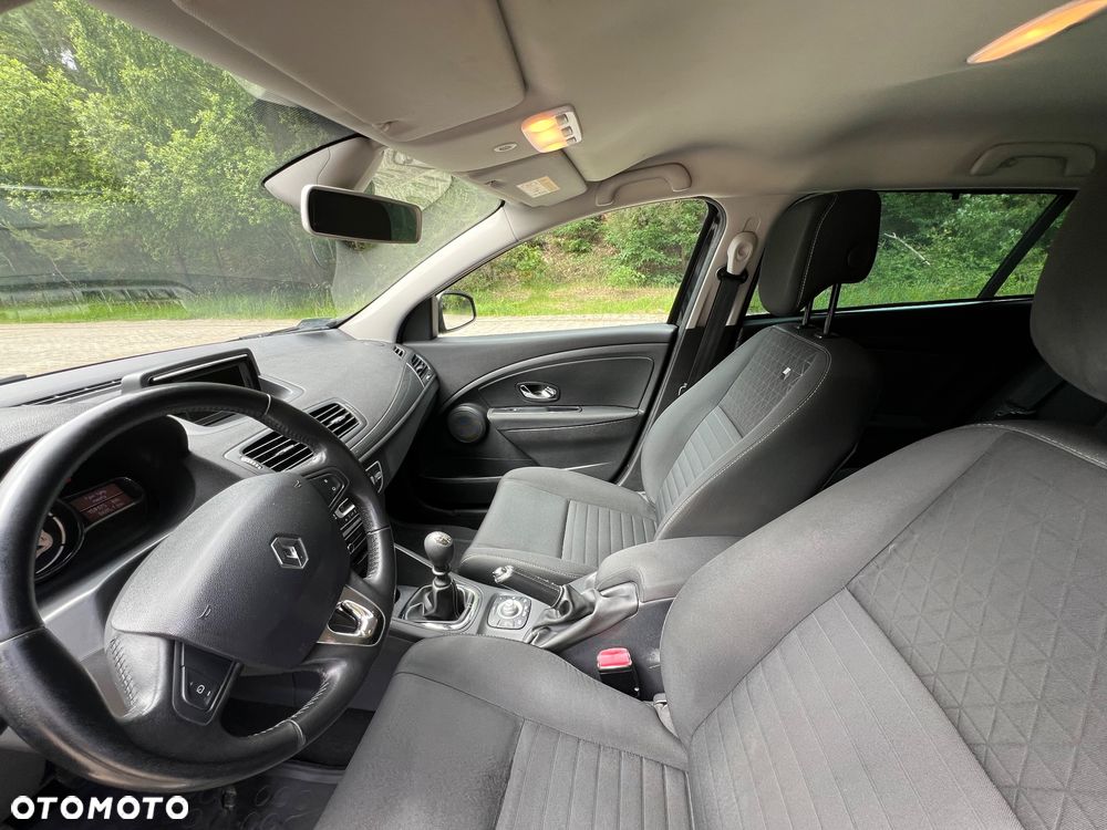Renault Megane 1.5 dCi Energy Life EU6 - 25