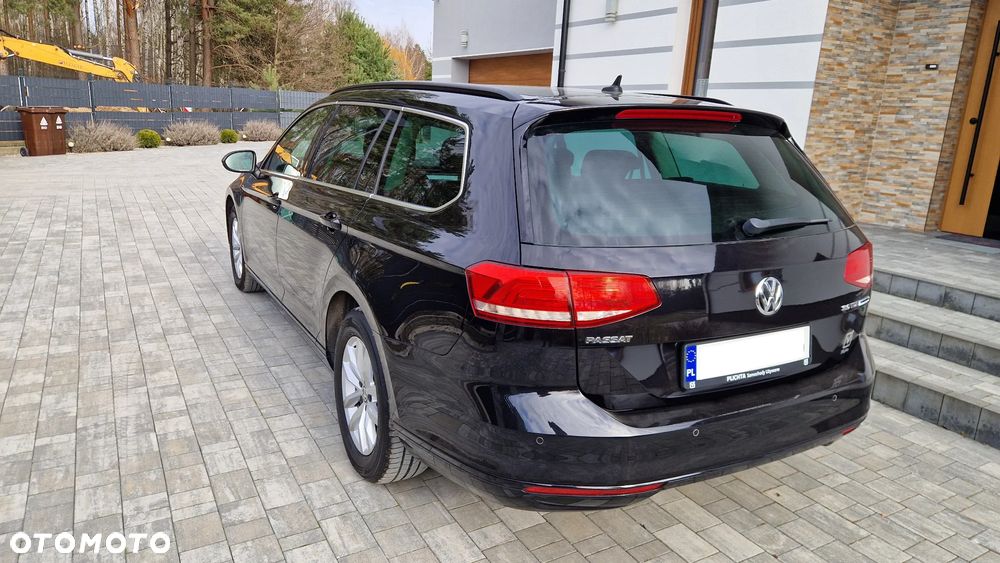 Volkswagen Passat - 5
