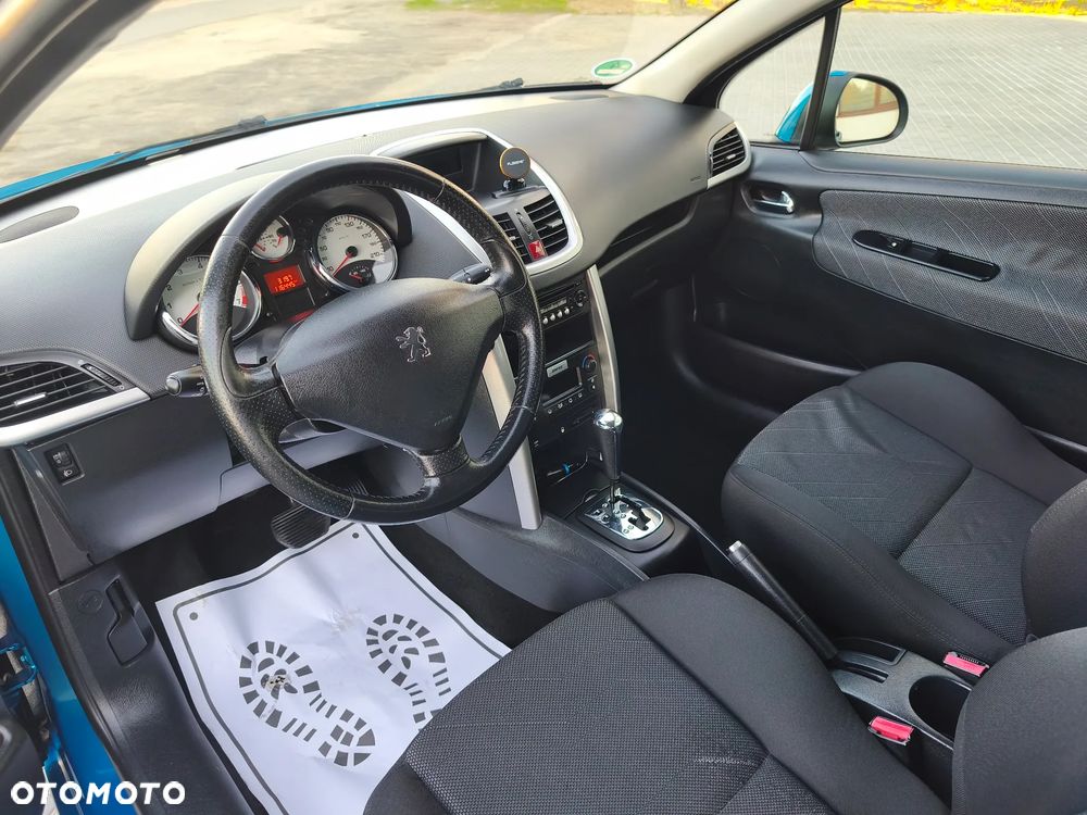 Peugeot 207 120 Automatik Sport - 21