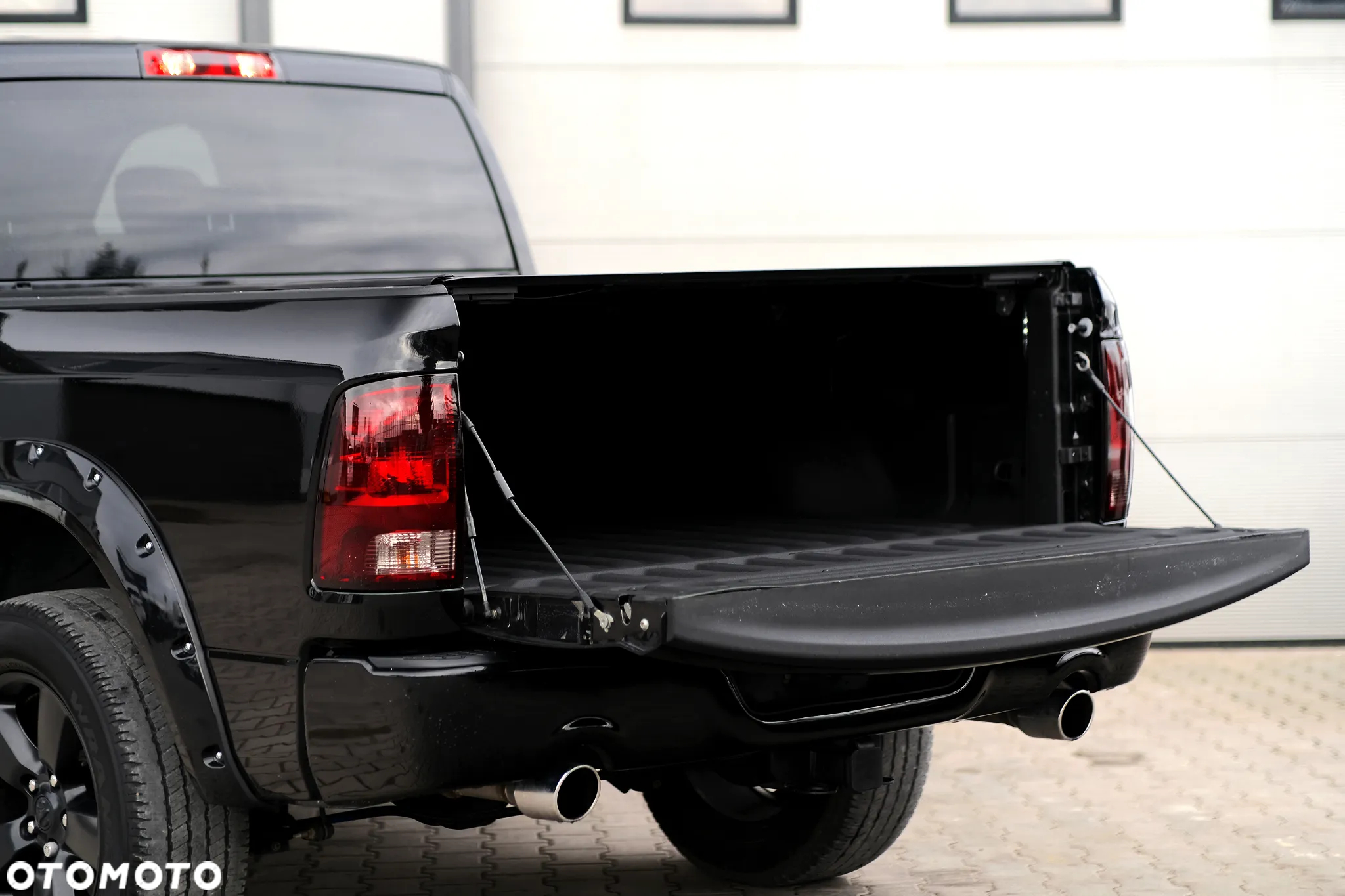 RAM 1500 - 15