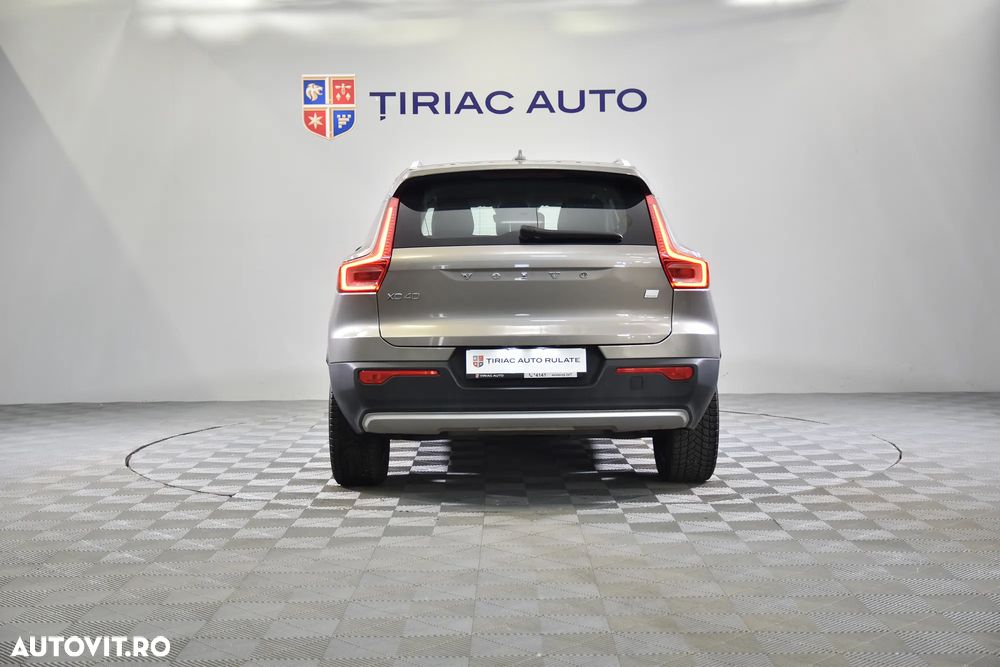 Volvo XC 40 - 4