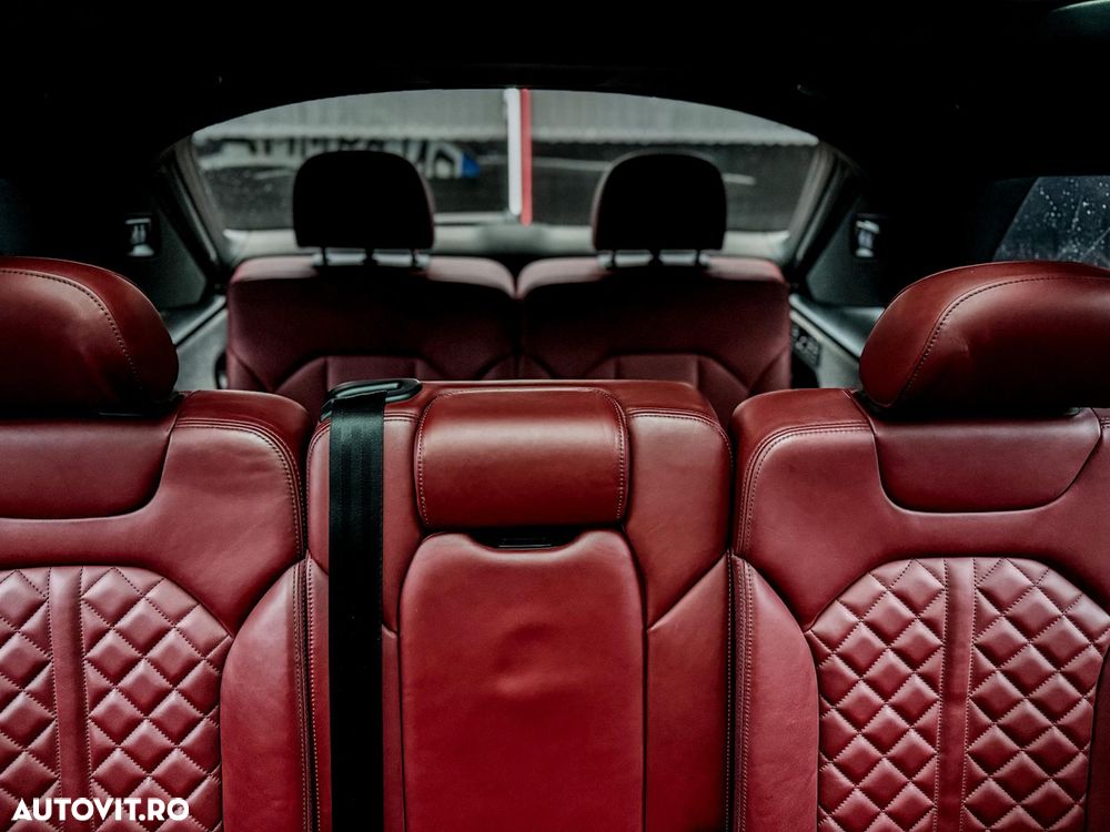 Audi SQ7 4.0 TDI quattro Tiptronic - 25