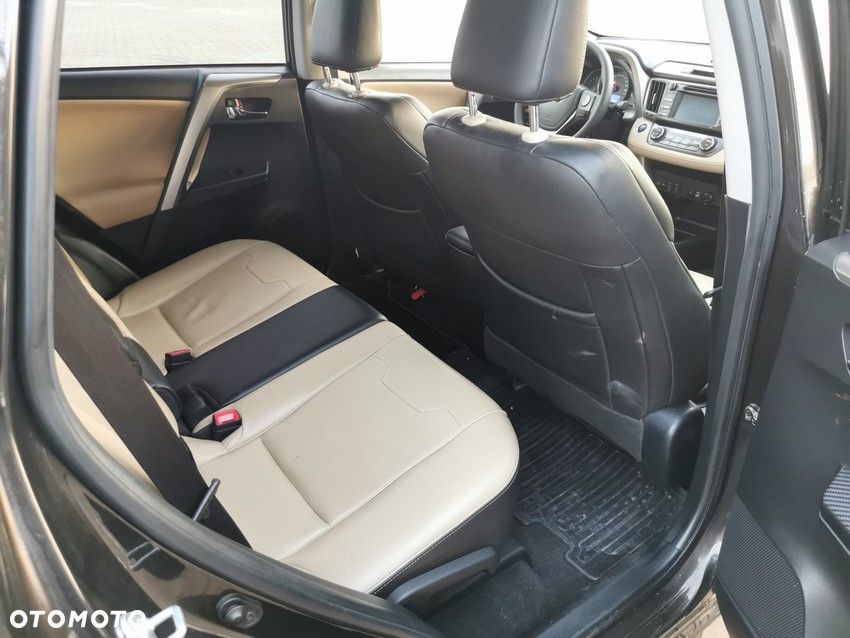 Toyota RAV4 2.0 Premium 4x4 MS - 20