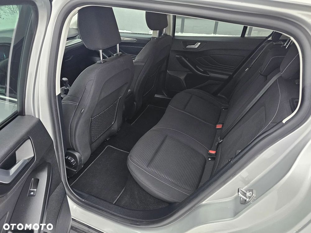Ford Focus 1.0 EcoBoost Edition - 16