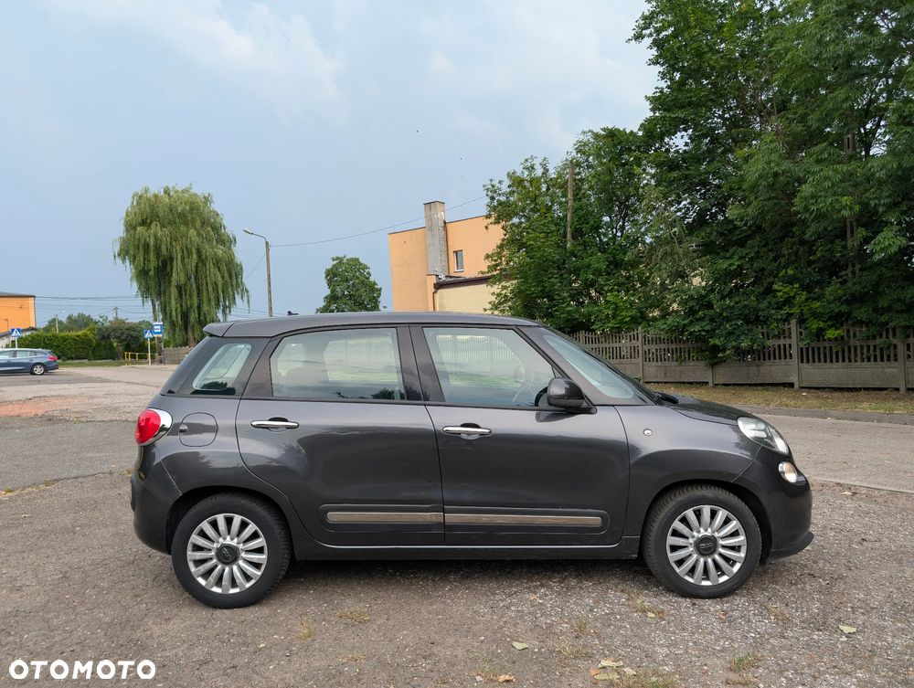 Fiat 500L 1.4 16V Urban Edition - 3