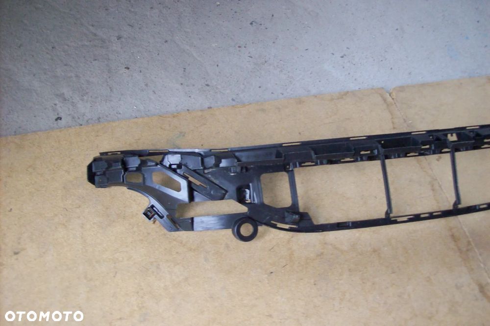 spoiler kratak zderzaka przedniego mercedes w213 lift amg - 2