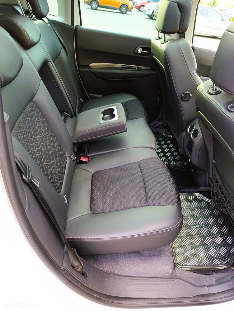 Peugeot 3008 2.0 HDi Allure - 19