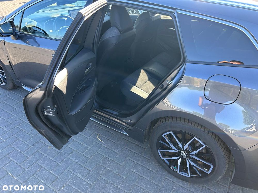 Toyota Corolla 1.8 Hybrid Executive - 25
