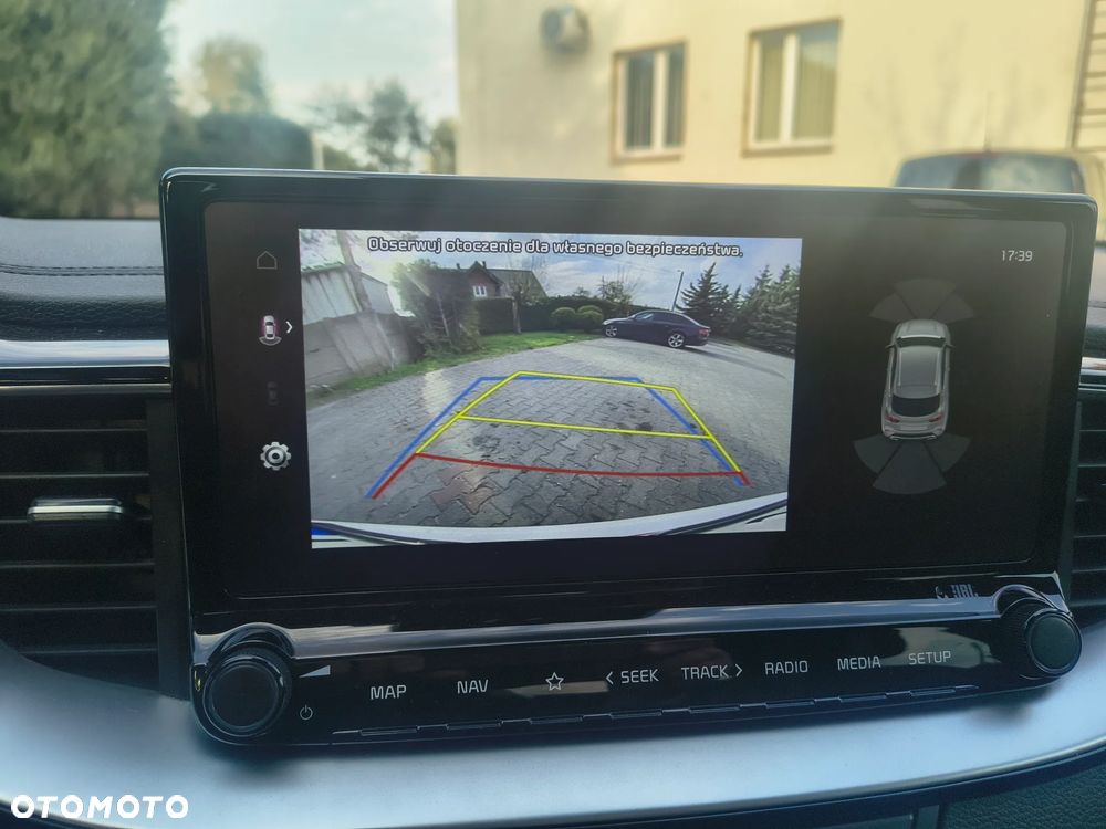 Kia XCeed 1.5 T-GDI Business Line DCT - 16