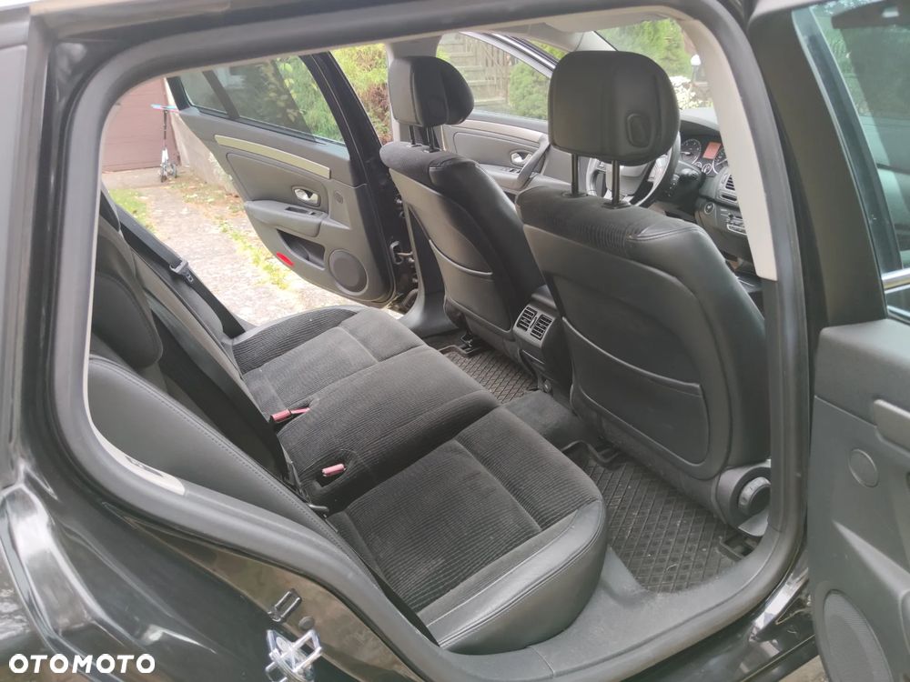 Renault Laguna 2.0 DCi FAP Expression - 11