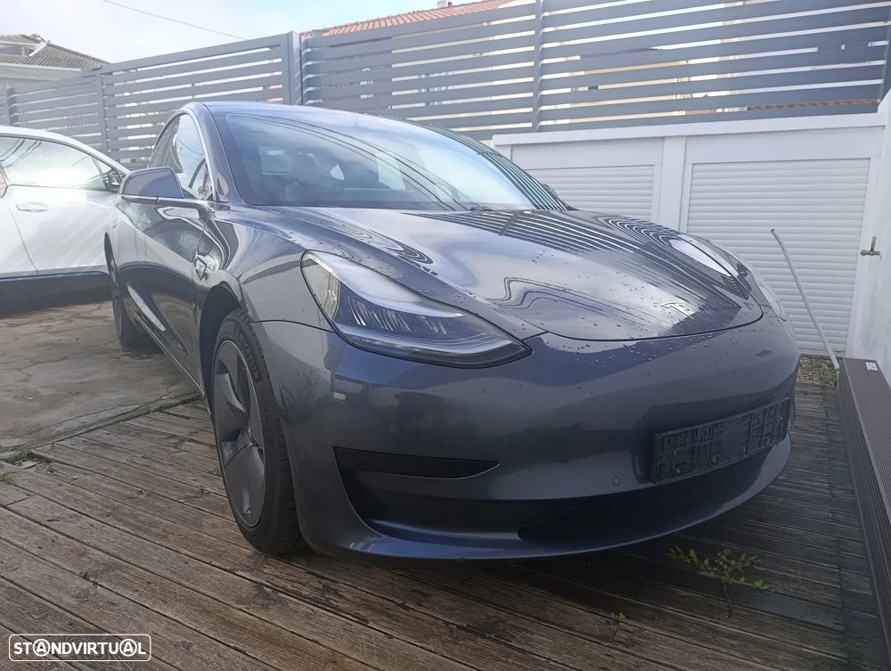 Tesla Model 3 Standard Range Plus RWD - 1