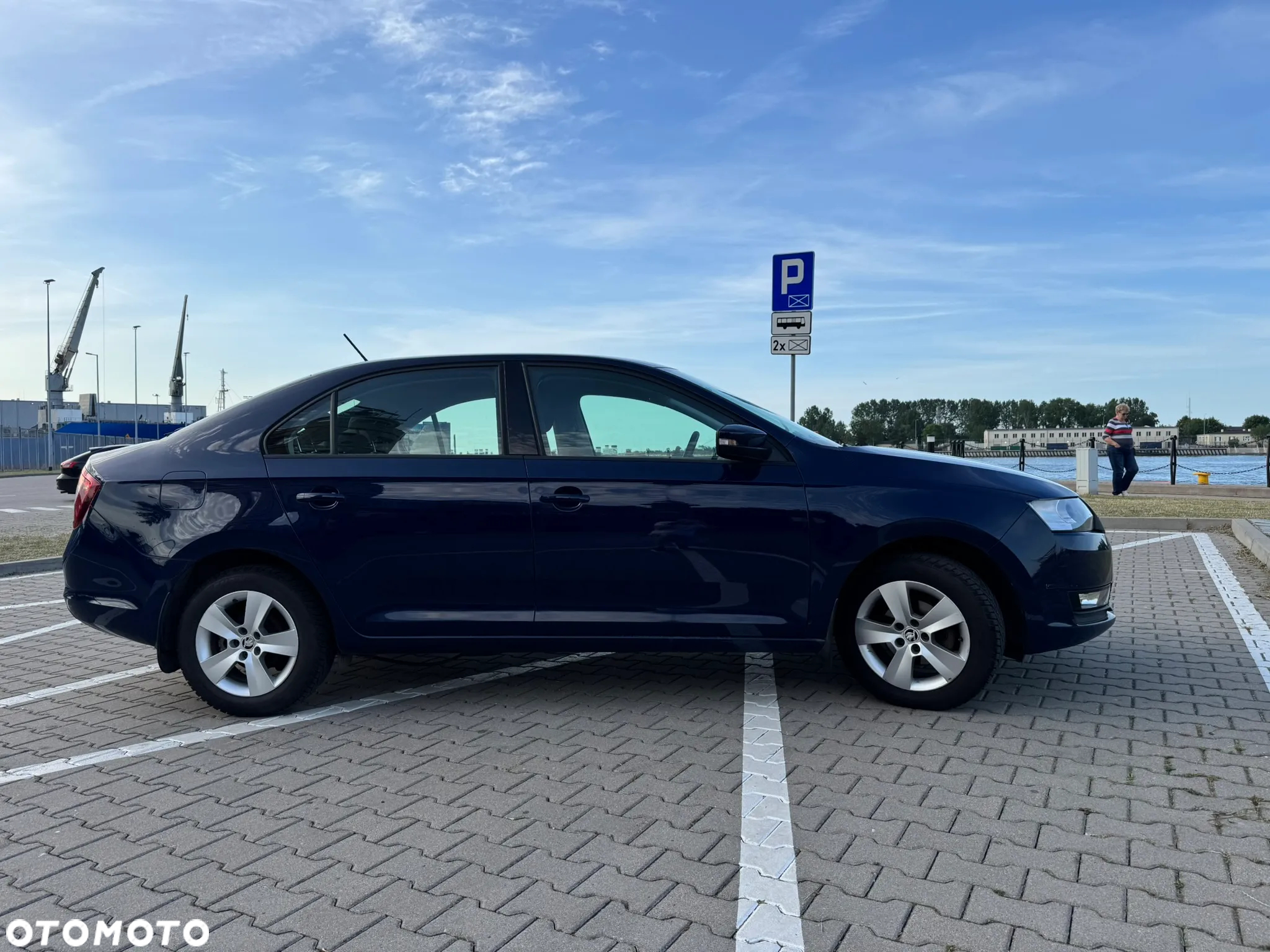 Skoda RAPID 1.0 TSI Active - 20
