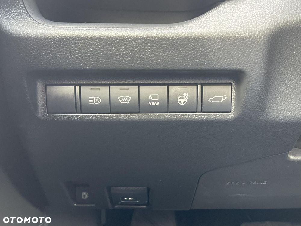 Toyota RAV4 - 18