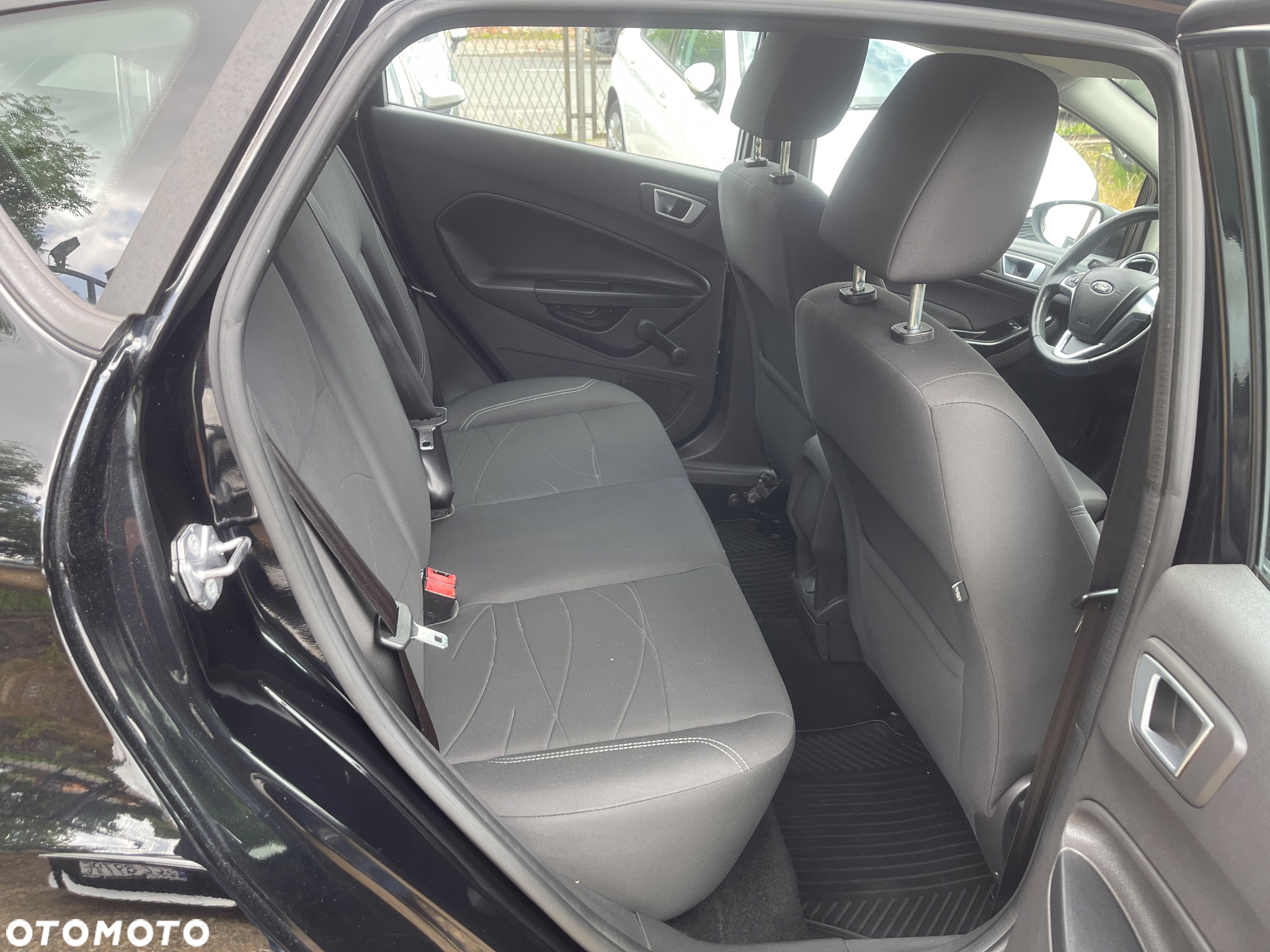 Ford Fiesta 1.0 EcoBoost Gold X - 18