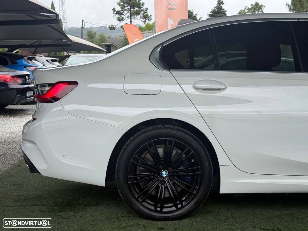 BMW 330 e Pack M Auto - 34