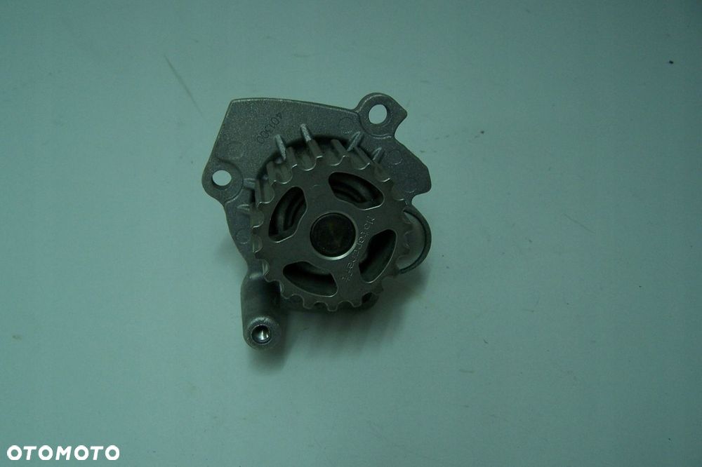 Pompa wody Ford Galaxy 1.9 ME6M21-8501-A1A nowa - 2