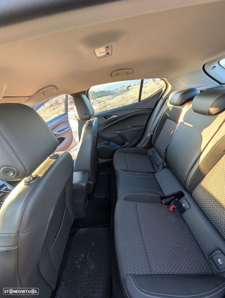 Opel Astra 1.0 Dynamic Sport S/S - 15