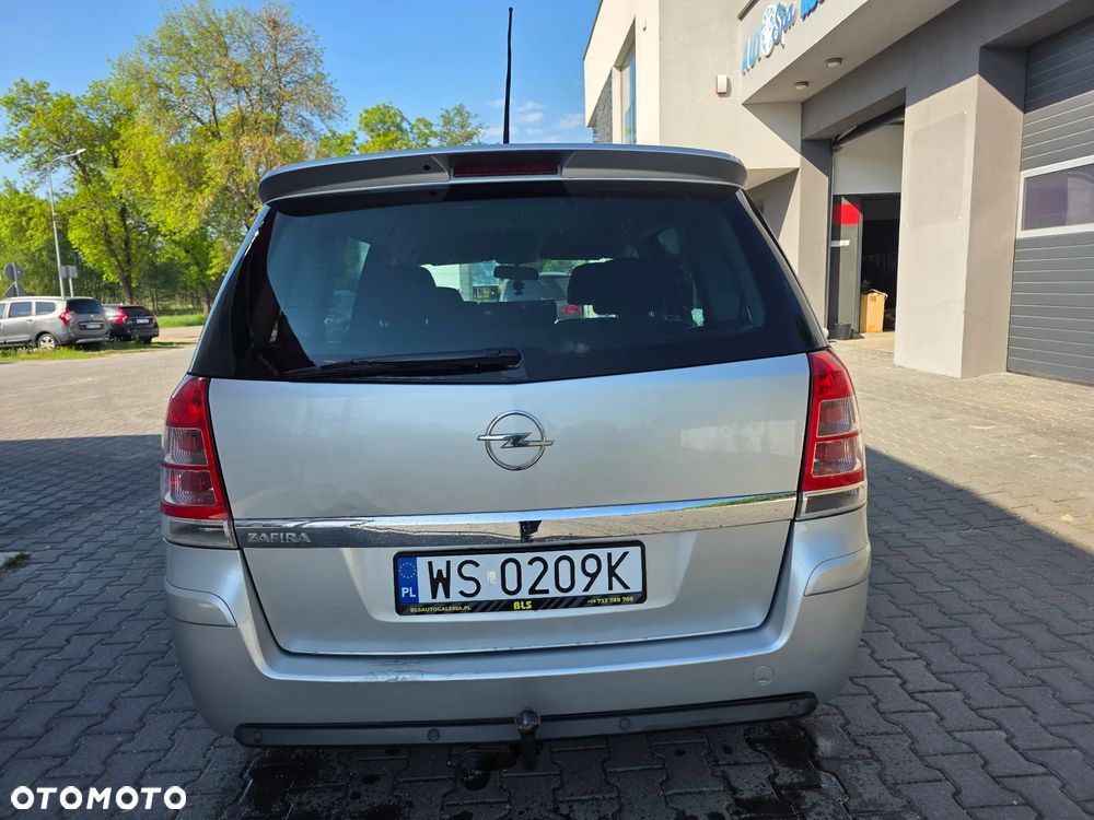 Opel Zafira 1.8 Essentia - 5